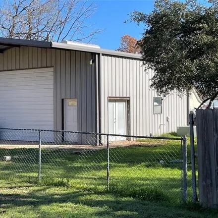 Buy this 1 bed house on 228 Taylor Drive in Burnet County, TX 78669