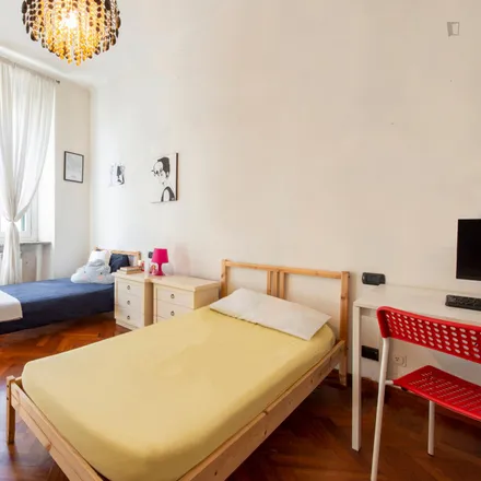 Rent this 3 bed room on Gelateria dolce melodia in Viale Umbria, 20135 Milan MI