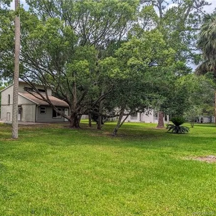 Buy this 2 bed house on 3208 S Michigan Blvd in Homosassa, Florida