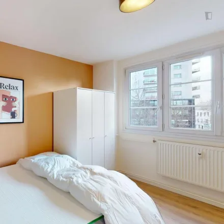 Rent this 4 bed room on Résidence les Saules in Avenue du Président Hoover, 59000 Lille