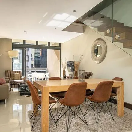 Image 2 - Cecil Avenue, Melrose, Rosebank, 2121, South Africa - Apartment for rent