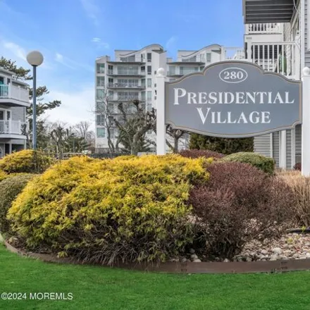 Image 7 - Presidential Beach Tower, 300 Ocean Avenue North, North Long Branch, Long Branch, NJ 07740, USA - House for sale