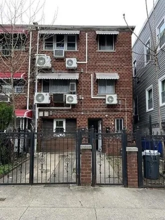 Image 1 - 730 East 217th Street, New York, NY 10467, USA - House for rent