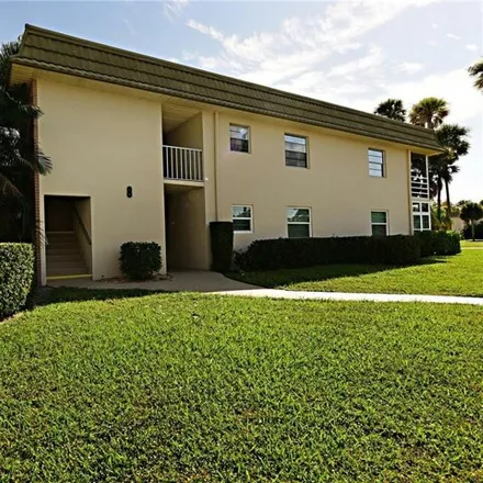 Rent this 2 bed condo on 88 Vista Gardens Trail in Nevins, Indian River County