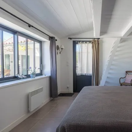 Rent this 3 bed house on 17740 Sainte-Marie-de-Ré