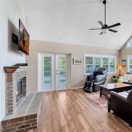 Image 7 - 3110 Tall Timber Drive, Orlando, FL 32812, USA - Loft for sale