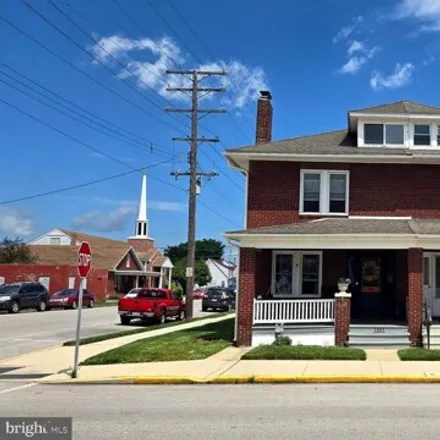 Image 3 - 101 North Sumner Street, West York, York County, PA 17404, USA - House for sale