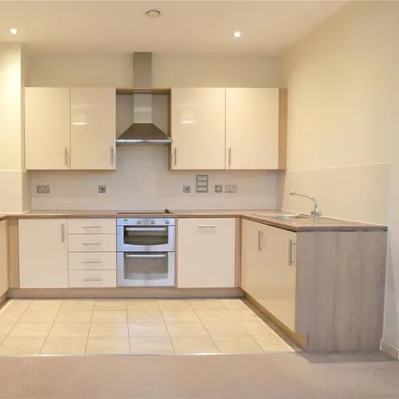 Image 3 - unnamed road, North Watford, WD17 4AQ, United Kingdom - Apartment for rent