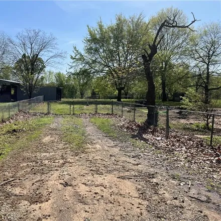 Image 3 - 22499 Osage, Bokoshe, Le Flore County, OK 74930, USA - House for sale