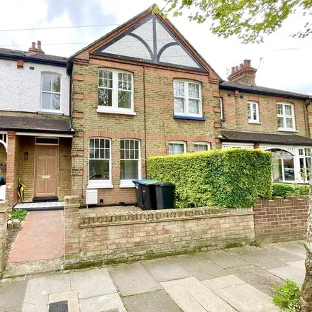 Rent this 3 bed townhouse on 11 Bagshot Road in London, EN1 2LN