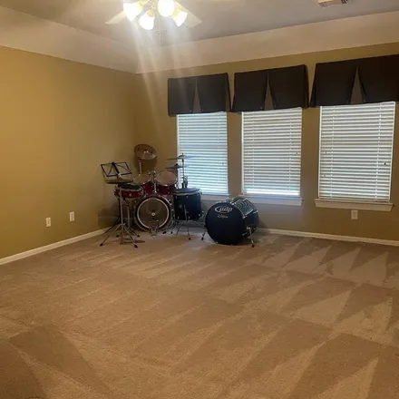 Image 3 - 3235 Southford Manor Lane, Cinco Ranch, Fort Bend County, TX 77494, USA - Apartment for rent