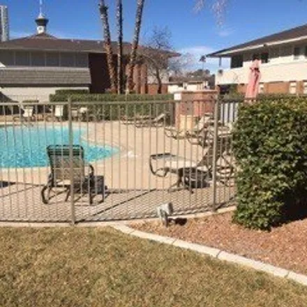 Rent this 1 bed condo on Las Vegas Country Club in LVCC Loop, Winchester