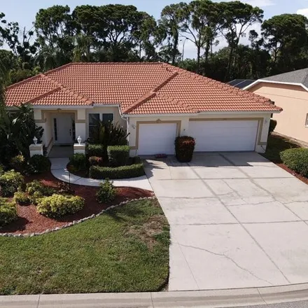 Rent this 4 bed house on 4266 Balmoral Way in Sarasota County, FL 34238