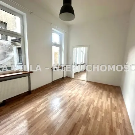 Rent this 3 bed apartment on Młodzieżowe Centrum Profilaktyki "ALTERNATYWA" in Aleje Jana Pawła II 6, 64-100 Leszno