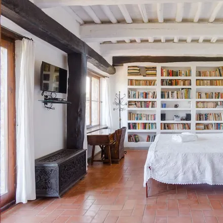 Rent this 5 bed house on 53011 Castellina in Chianti SI