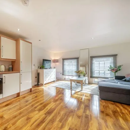 Rent this studio apartment on East Street in Walworth Road, London