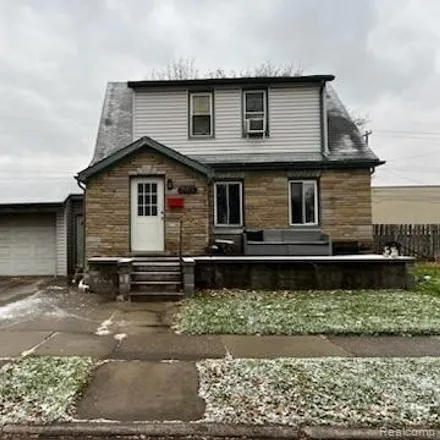 Buy this 2 bed house on 2341 McDowell Street in Ferndale, MI 48220