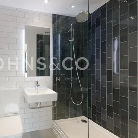 Image 6 - Cutter House, 1 Admiralty Avenue, London, E16 2PL, United Kingdom - Room for rent