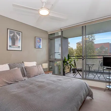 Image 4 - Verve, 2 Coulson Street, Erskineville NSW 2043, Australia - Apartment for rent