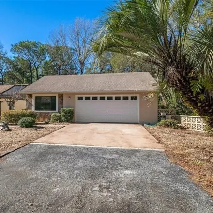 Buy this 2 bed house on 30 Oleander Lane in Citrus County, FL 34446