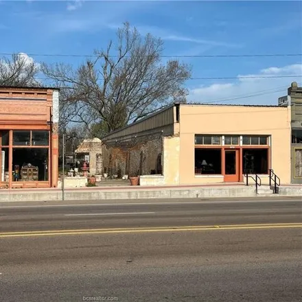 Image 4 - Main Street, Calvert, Robertson County, TX 77837, USA - House for sale