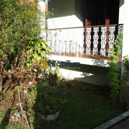 Buy this 5 bed house on Rua Antenor Viana Braga in Oriente, Itajubá - MG
