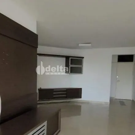 Buy this 3 bed apartment on Rua Senador Salgado Filho in Tabajaras, Uberlândia - MG