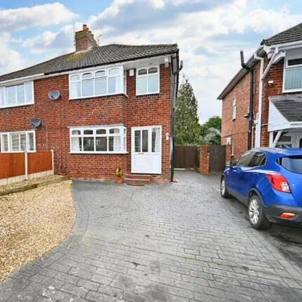 Buy this 3 bed duplex on Butts Road in Goldthorn Hill, WV4 5QD