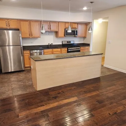 Image 7 - 6146 N Oakley Ave Apt 3S, Chicago, Illinois, 60659 - House for rent