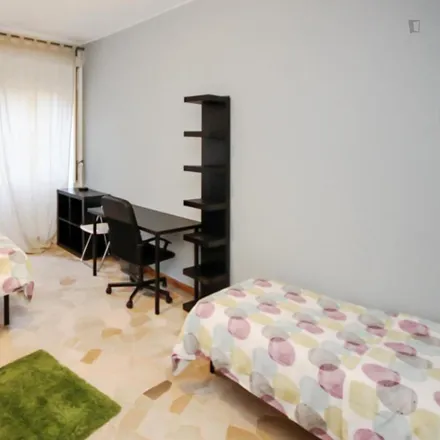 Rent this 3 bed room on Via Raffaello Bertieri in 1, 20146 Milan MI