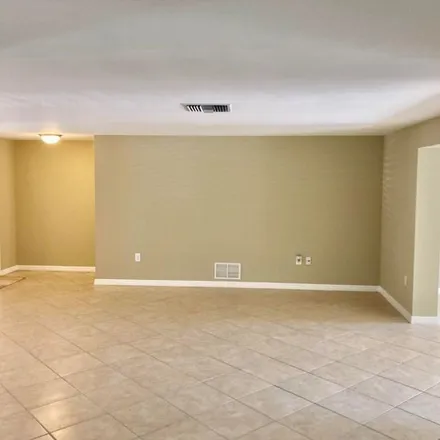 Image 9 - 6347 Georgia Avenue, Manatee County, FL 34207, USA - Apartment for rent