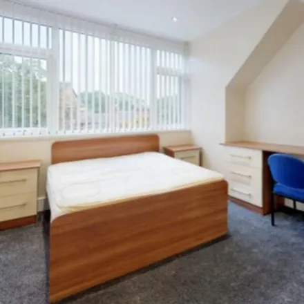 Rent this 9 bed house on Cardigan Road St Michaels Lane in Cardigan Road, Leeds