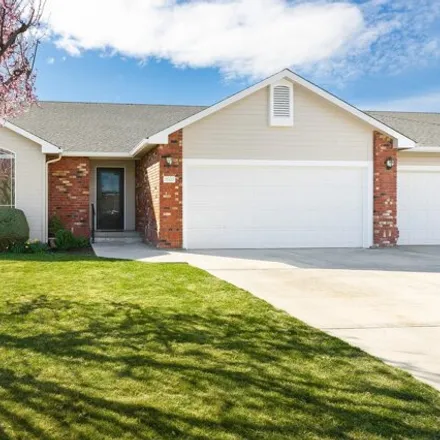 Buy this 2 bed house on 7608 Olmstead Court in West Valley, Yakima
