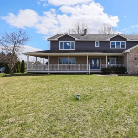 Buy this 5 bed house on Greenleaf Court in Spring Grove, McHenry County