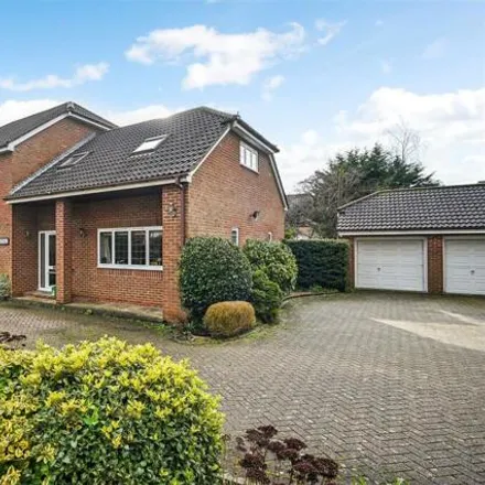 Buy this 4 bed house on The Hawthornes in Fletchwood Road, Ashurst Bridge