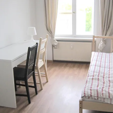 Rent this 3 bed room on Adolfstraße 23 in 13347 Berlin, Germany