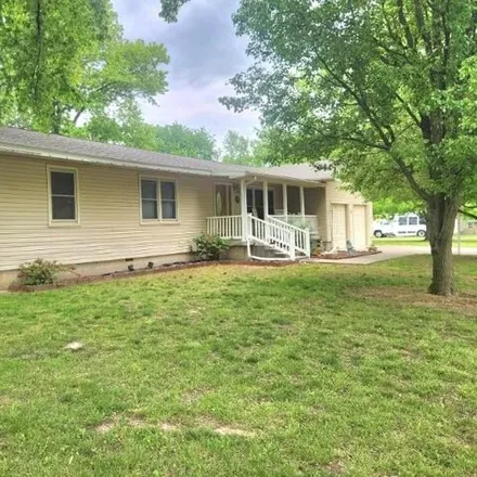 Buy this 4 bed house on 623 East 2nd Street in Scammon, Cherokee County