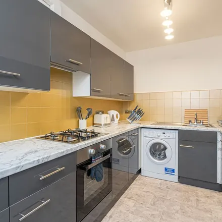 Rent this 3 bed apartment on London in W1H 5HB, United Kingdom