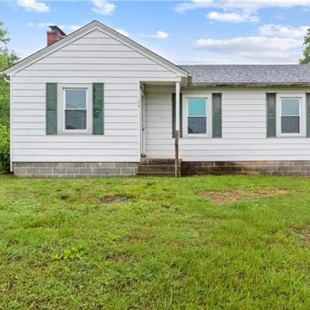 Buy this 3 bed house on 177 Circle Drive in Mount Airy, NC 27030