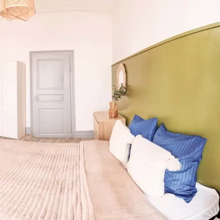 Rent this 3 bed room on 5 Quai Kellermann in 67000 Strasbourg, France
