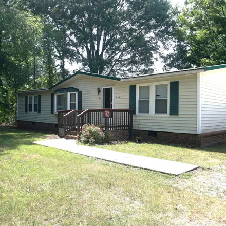 Buy this 3 bed house on 584 South Sharpe Street in Selma, Johnston County