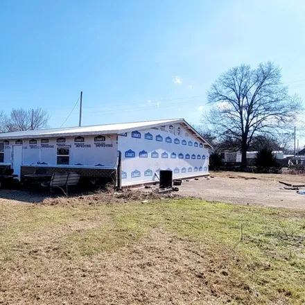 Buy this 5 bed house on 31136 West 8th in Plainview, Yell County