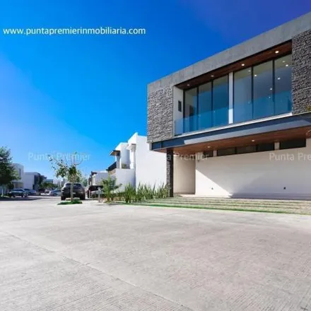 Buy this 3 bed house on Avenida Paseos Solares in Solares, 45019 Zapopan