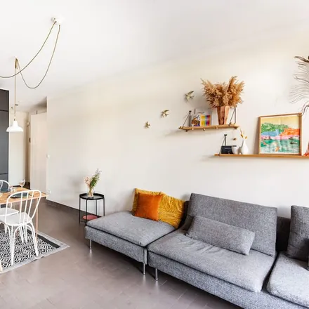 Rent this 2 bed apartment on 13002 Marseille