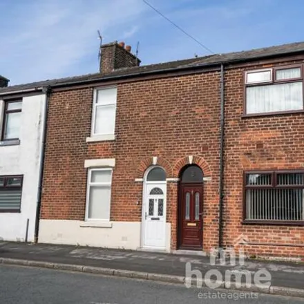 Image 1 - South View, Wesham, PR4 2TT, United Kingdom - Townhouse for sale