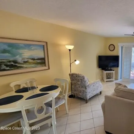 Image 3 - 954 East Colonial Court, Indian Harbour Beach, Brevard County, FL 32937, USA - House for rent