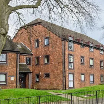 Image 1 - Leighswood Court, Leighswood Road, Aldridge, WS9 8AB, United Kingdom - Apartment for sale