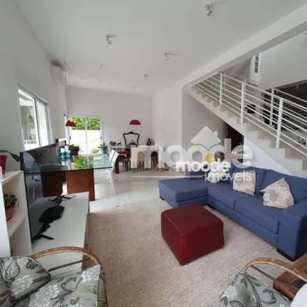 Buy this 4 bed house on Rua Gerta de Dannemberg in Parque dos Príncipes, São Paulo - SP