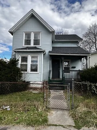 Buy this 3 bed house on 410 Bellevue St in Hartford, Connecticut