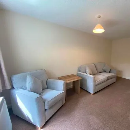 Image 2 - Mark Close, Redditch, B98 7DW, United Kingdom - Room for rent